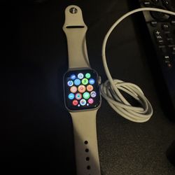 Apple Watch SE