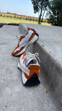 New Balance Woman’s Size 7