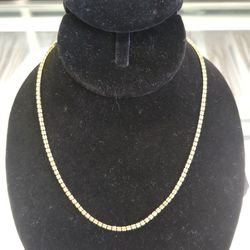 10j Gold Necklace 16 Grams 16 Long Layway Available 10% Down If You Interested Please Make Sure You Ask For Maribel Thank You 