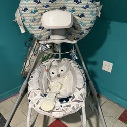 Baby Swing W Boppy Pillow 