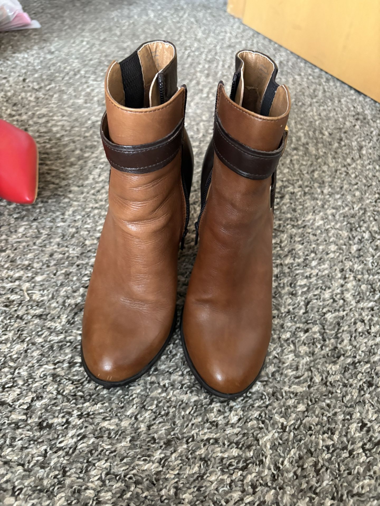 Two tone Woman’s Boots