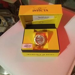 GOLD "INVICTA" NEVER WORN