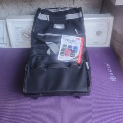 22" 8 Pocket Rolling Duffel