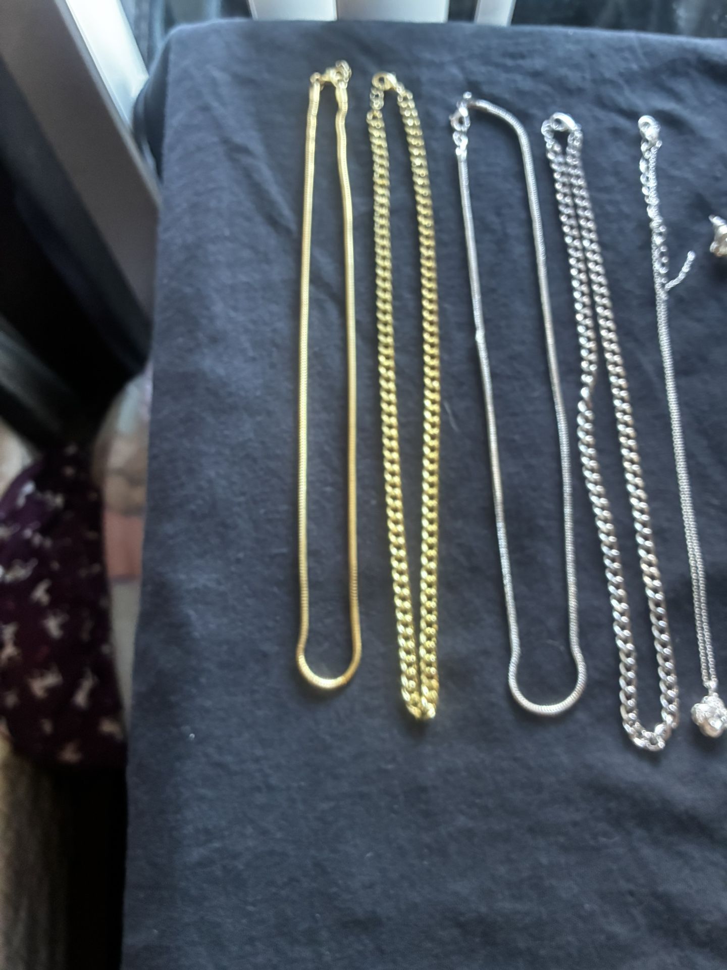 LOOK IN DESCRIPTION Gold And Silver Necklaces For Sale