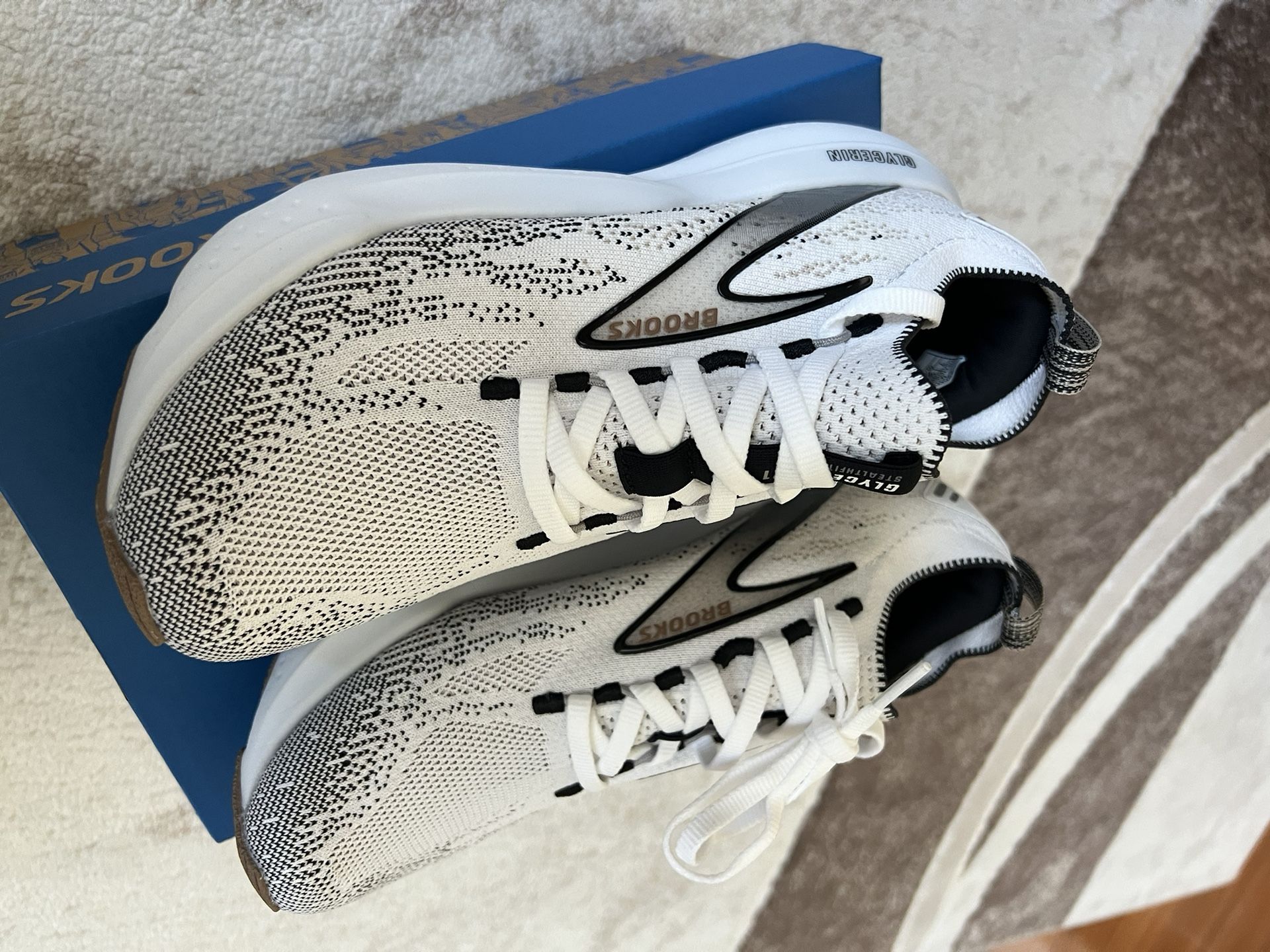 Brooks Size 7 Women’s Running Shoes