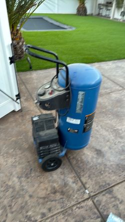 Air compressor 200 psi 20 gallon