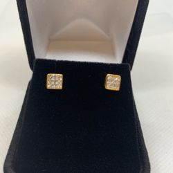 10 K Y GOLD DIAMOND EARRINGS 0.14 Cts