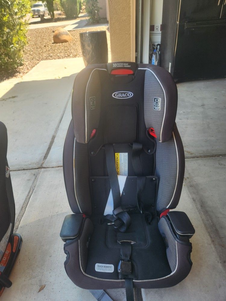 car seat 