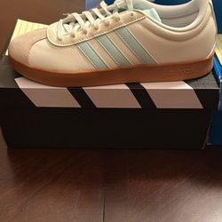 Woman’s Adidas V L Court Base White Turquoise Sz 7.5 New 