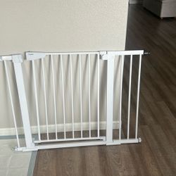 Children Or Pet Gate Adjustable