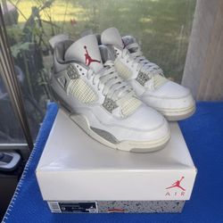 Jordan 4 White Oreo (Sz 9) 