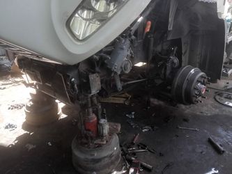 Llantero De Camiones Grandes Mobil