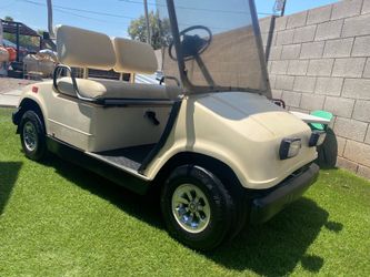 Yamaha Golf Cart