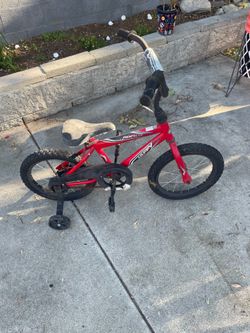 Red kids bike $15