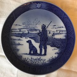 1977 Royal Copenhagen Plate