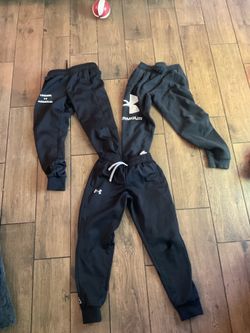Boys Underarmour Pants size small