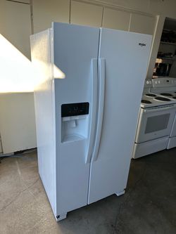 Whirlpool Refrigerator (1 month warranty)