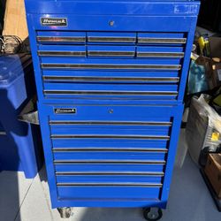 Homak Rolling Tool Chest 