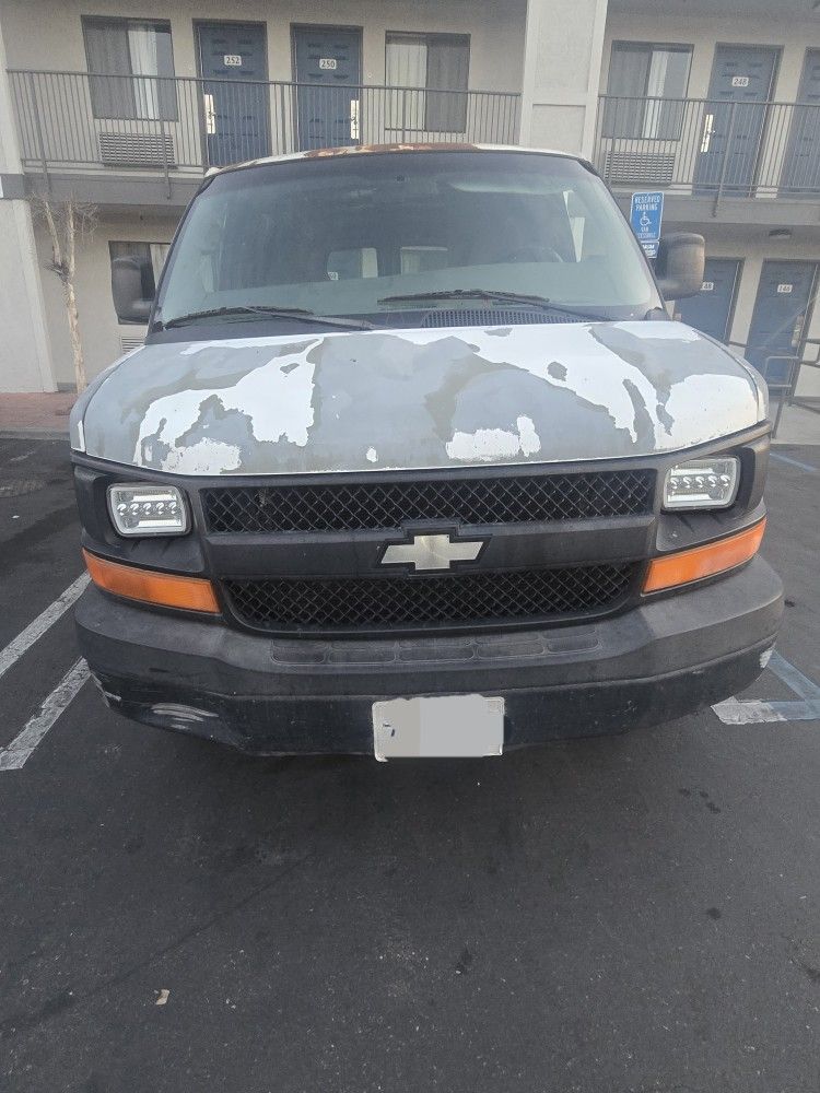 2004 Chevrolet Express