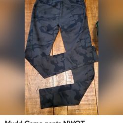 Women's Mudd Camo Leggings 
