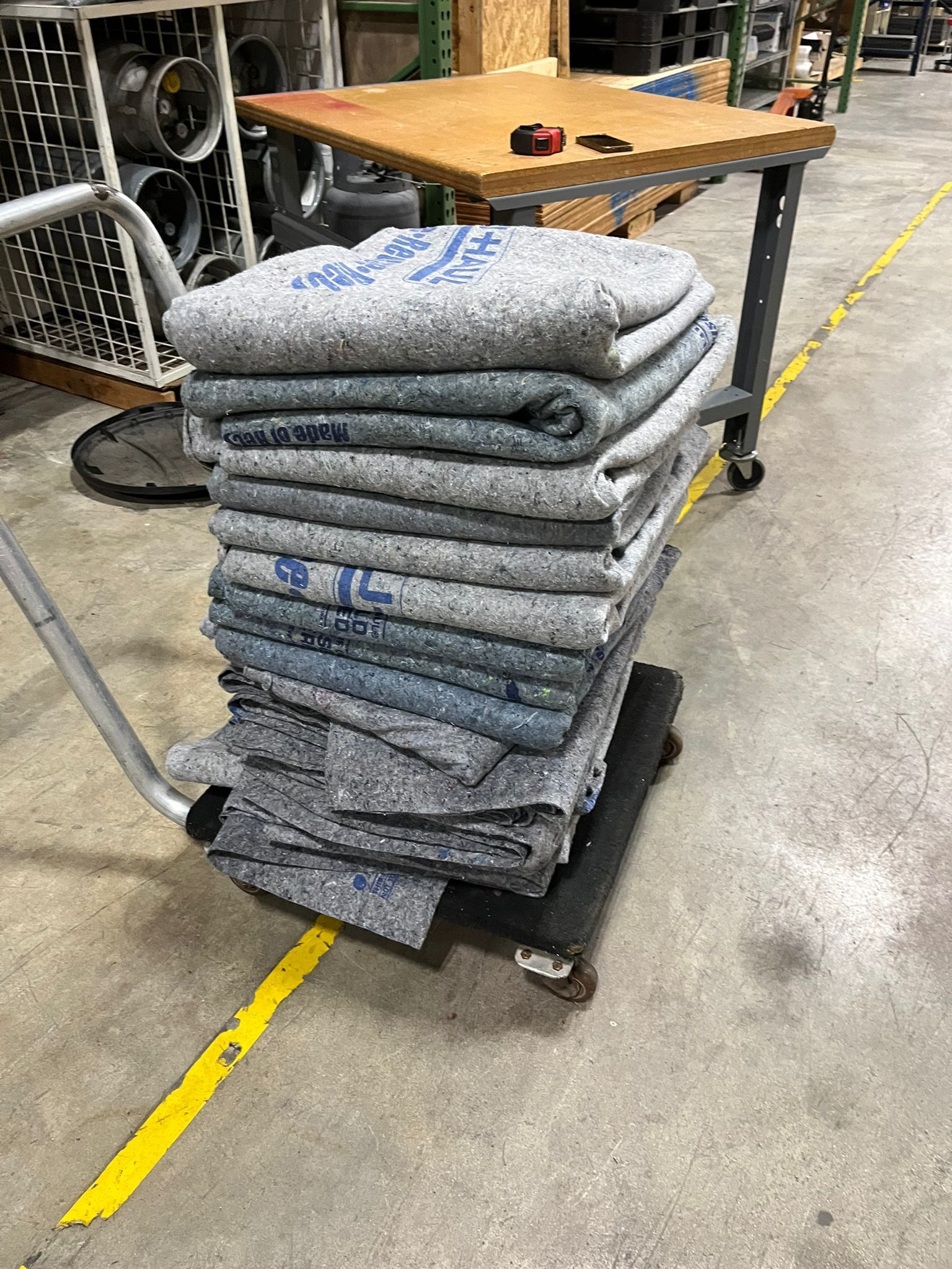 Moving Blankets Hevy Duty. 16 Piesas