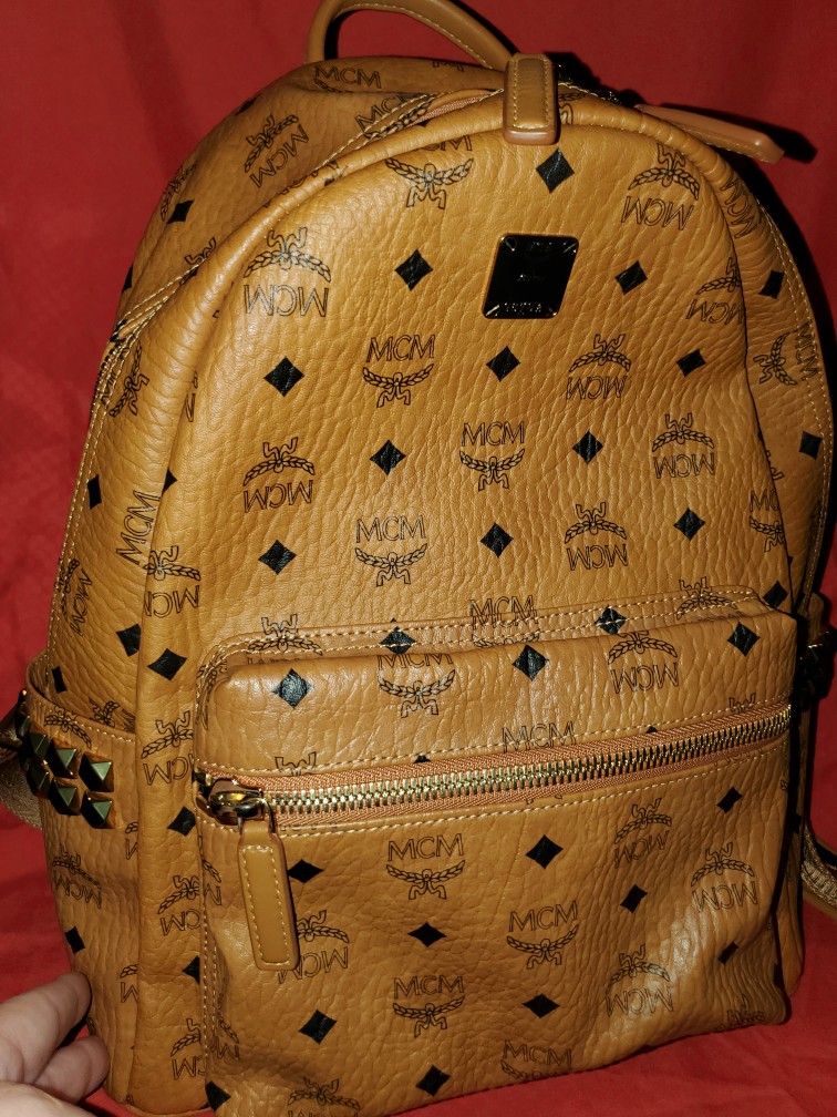 MCM Medium Stark Studded Visetos Backpack