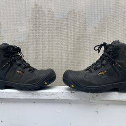 KEEN  Dover 10.5 wide EE 