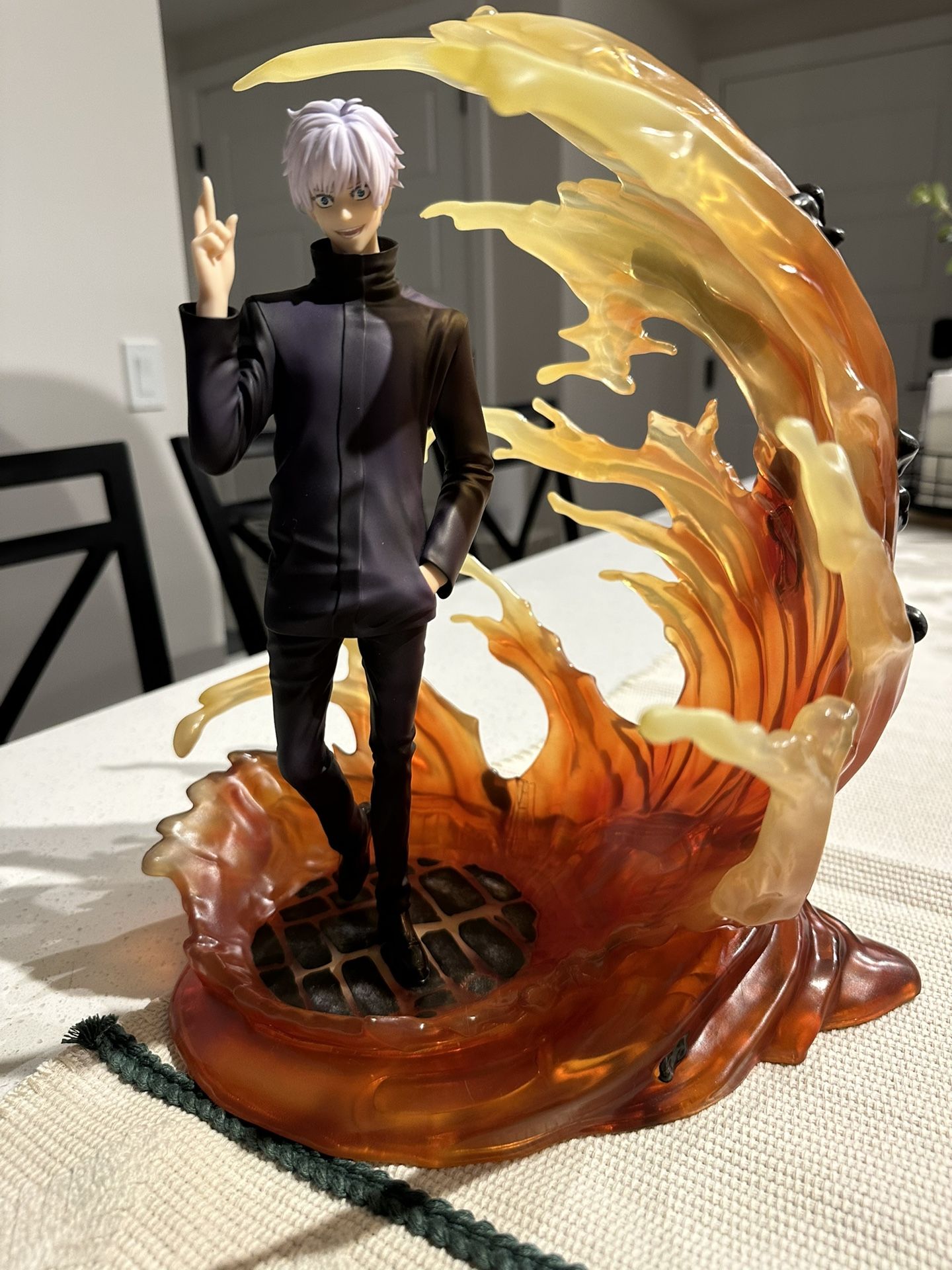 Satoru Gojo - Unlimited Curses - Good Smile Company 1/7 Scale Figure