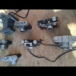 Vintage Cameras Bundle