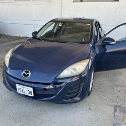 2013 Mazda 3 Wagon Skyactive