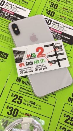 IPHONE X 64GB UNLOCKED