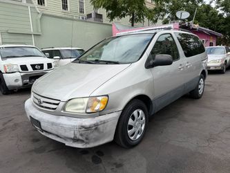 2002 Toyota Sienna