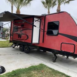 Winnebago Minnie Winnie