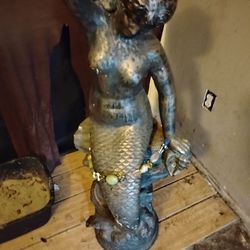 Solid Stone Mermaid Statute
