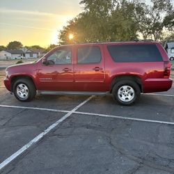 2012 Chevrolet Silverado 1500 Suburban