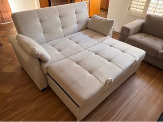 Convertible Sleeper Sofa – Like New Condition