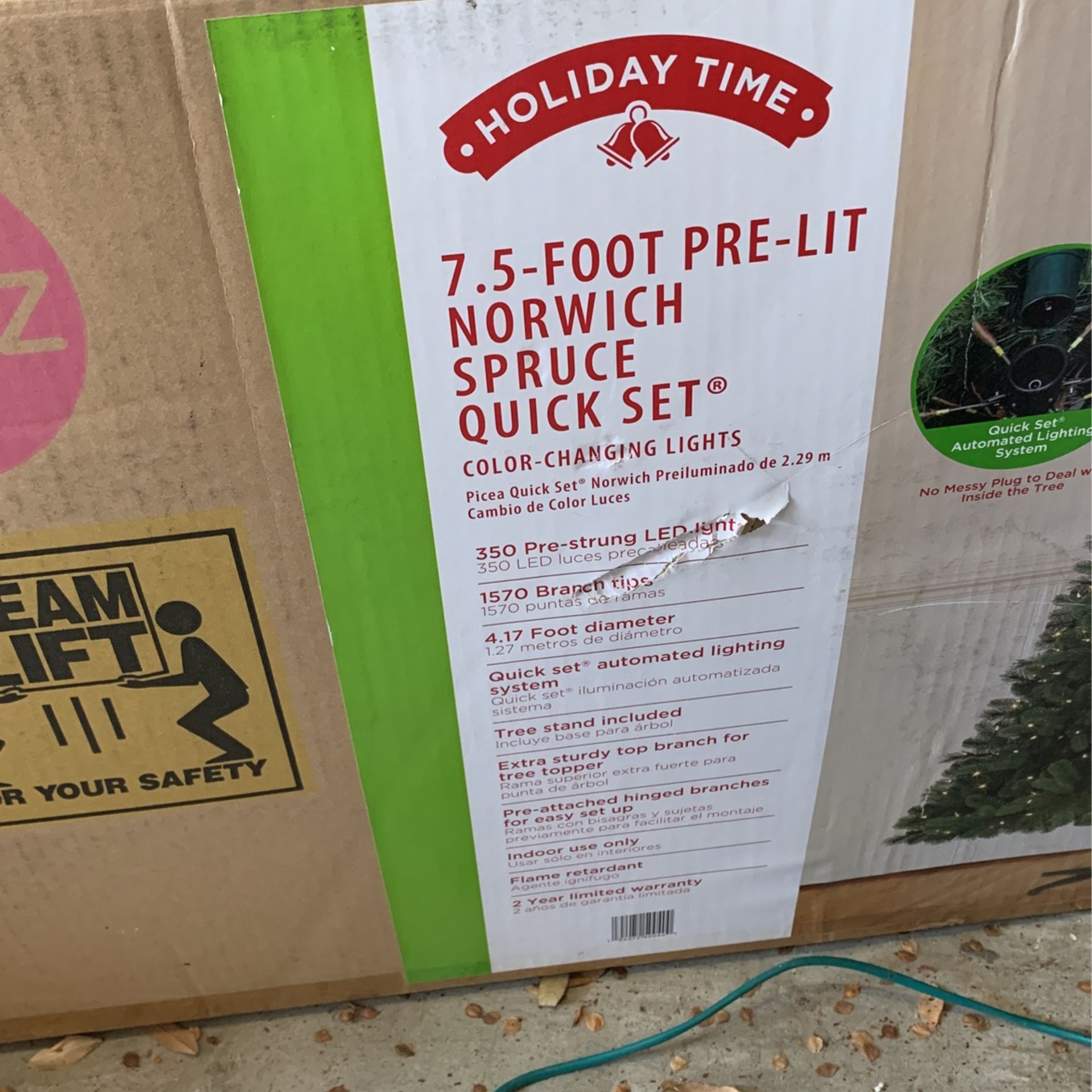 7.5 Feet Christmas Tree