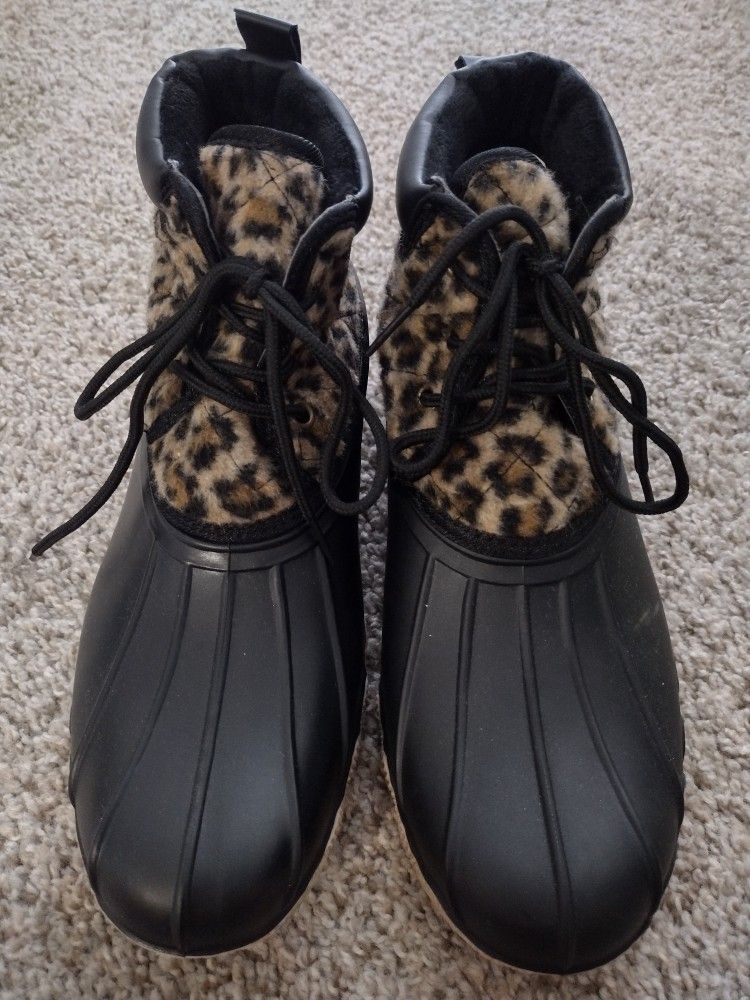 Woman's Leopard Rain Boots 