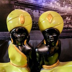 Antique / Vintage 1950's Pair of Nubian Genie Chalkware Ashtray / Candy Bowls VERY RARE**