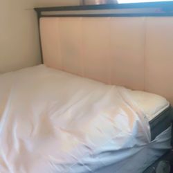 Bed And Mattress 