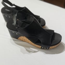 BLACK/CORK OPEN TOE HEELS