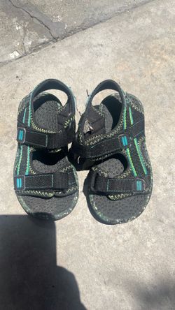 Size 7 toddler sandals