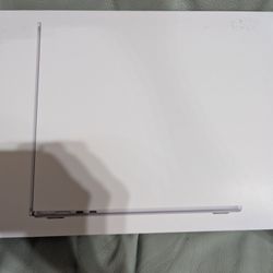 Macbook Air 15in M5 24gb 1tb Applecare