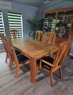 Dining set