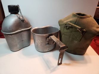 WWII WW2 US Army M1910 Canteen Set, Including original Canvas Cover Pouch, canteen and cup.