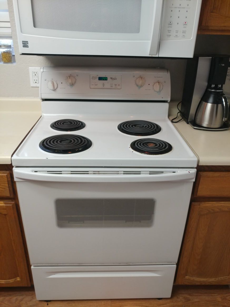 Whirlpool white oven appliance