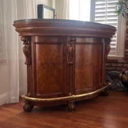 Classic/traditional Home Bar With Dark Grey Faux Marble Top