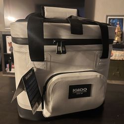 IGLOO 18 Can Soft Cooler Trailmate 