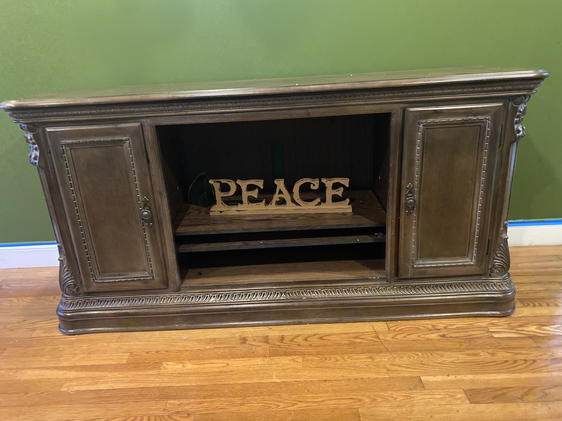 Tv stand FREE