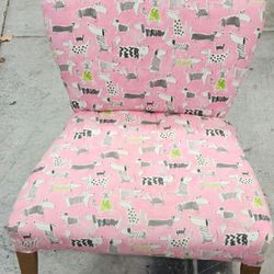Kids Cute Pink Chair